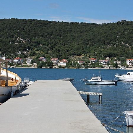 Apartment Supetarska Draga - Donja 5030a Bagian luar foto